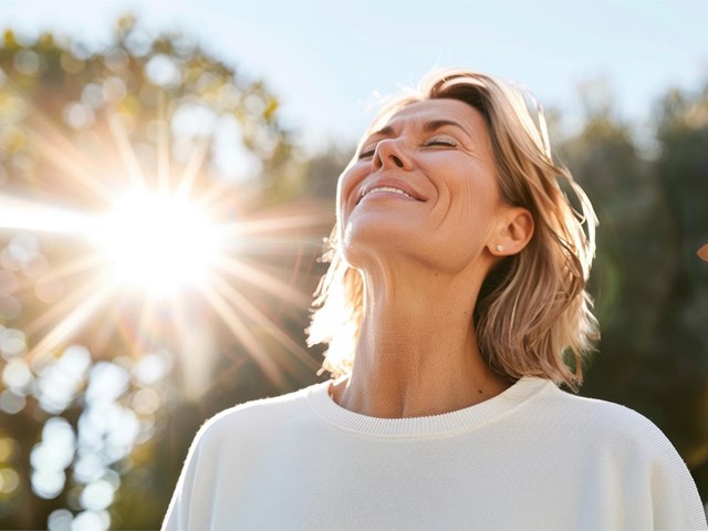 Alternativas naturales para aliviar los síntomas de la menopausia